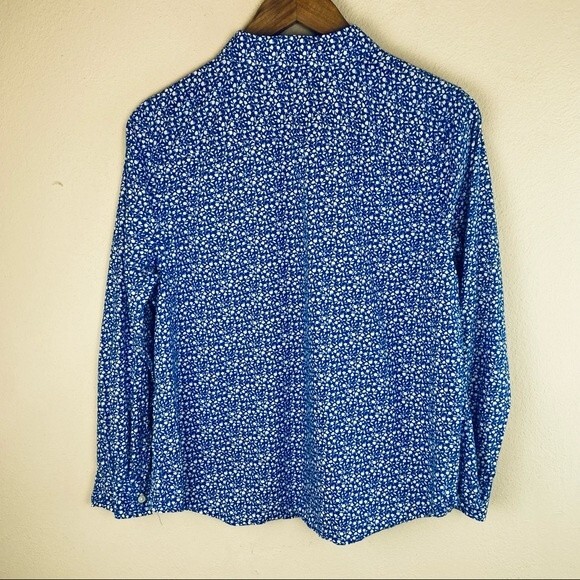 Old Navy Women's Large Petite Long Sleeve Button Down Top Blue and White - Picture 9 of 10